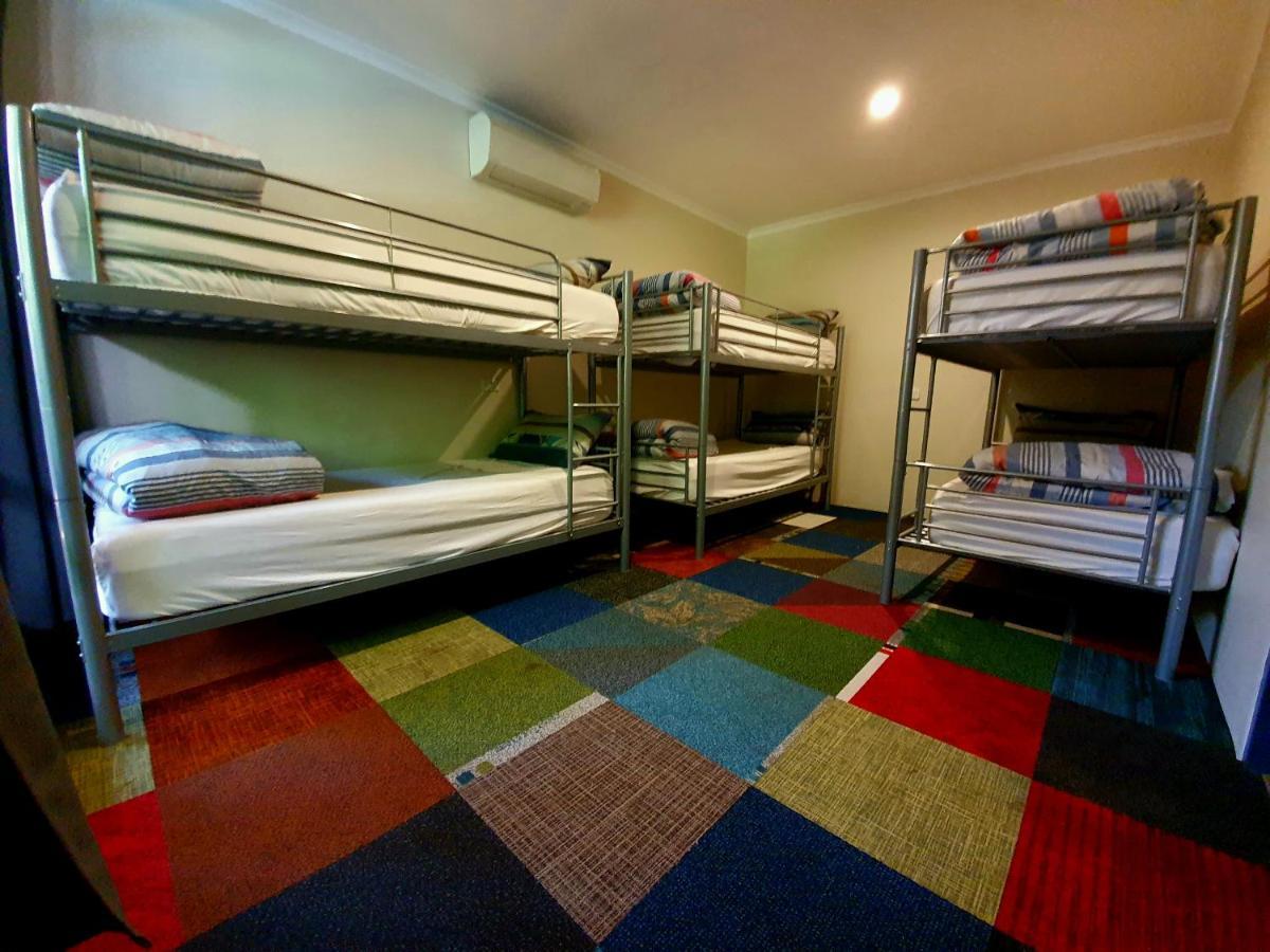 Jump Inn Alice Budget Accommodation Alice Springs Luaran gambar